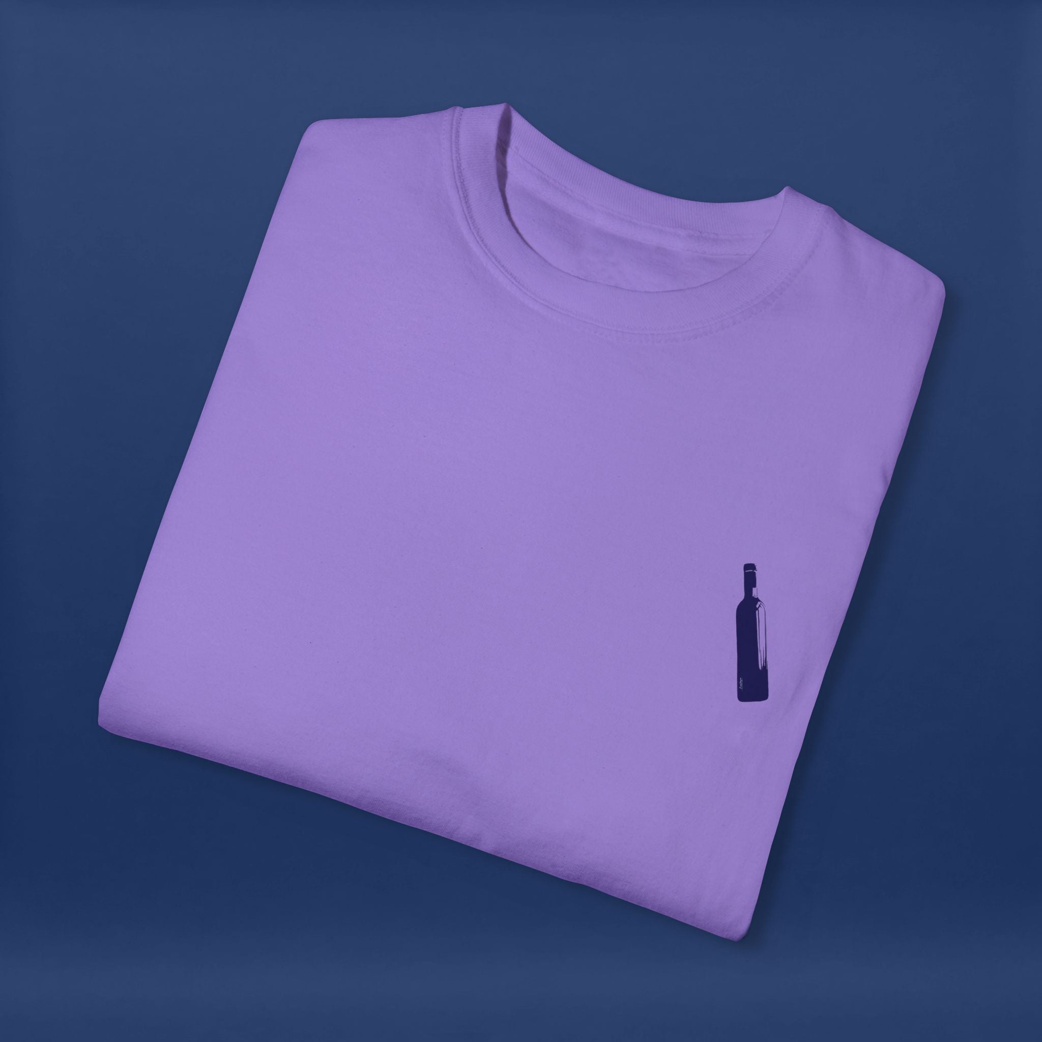 Minimalist Blue Liquor Bottle T-Shirt - Summer Short Sleeve Graphic Tee for Men & Women（Vibrant Colors ）