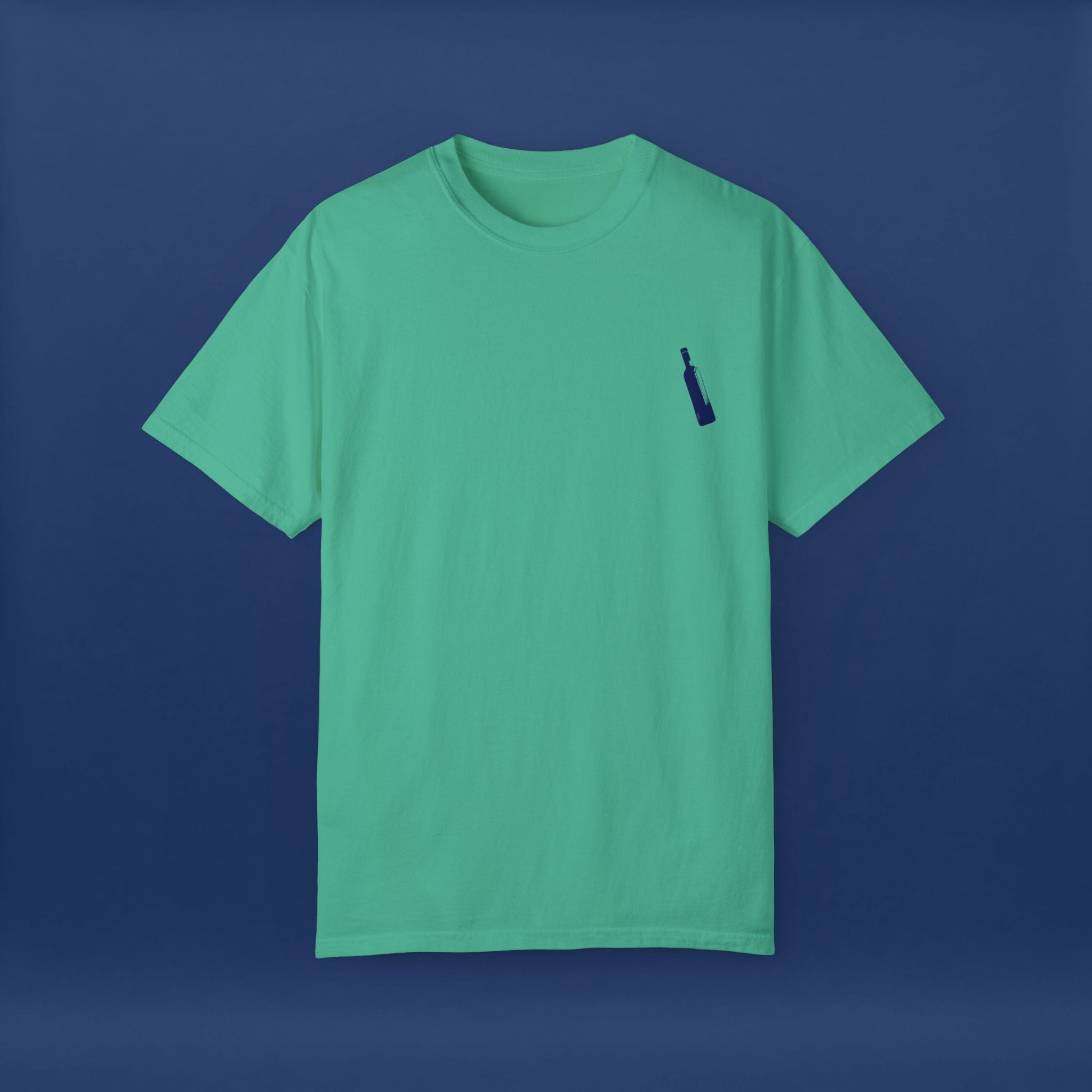 Minimalist Blue Liquor Bottle T-Shirt - Summer Short Sleeve Graphic Tee for Men & Women（Vibrant Colors ）