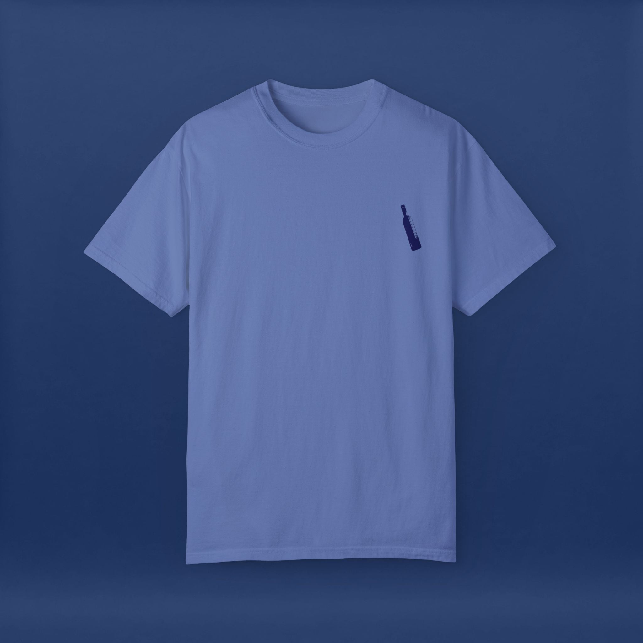Minimalist Blue Liquor Bottle T-Shirt - Summer Short Sleeve Graphic Tee for Men & Women（Vibrant Colors ）